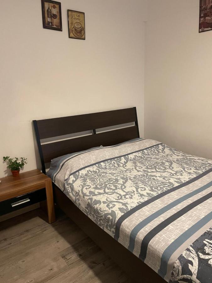 Studio Piata Amzei 1 * Bucarest